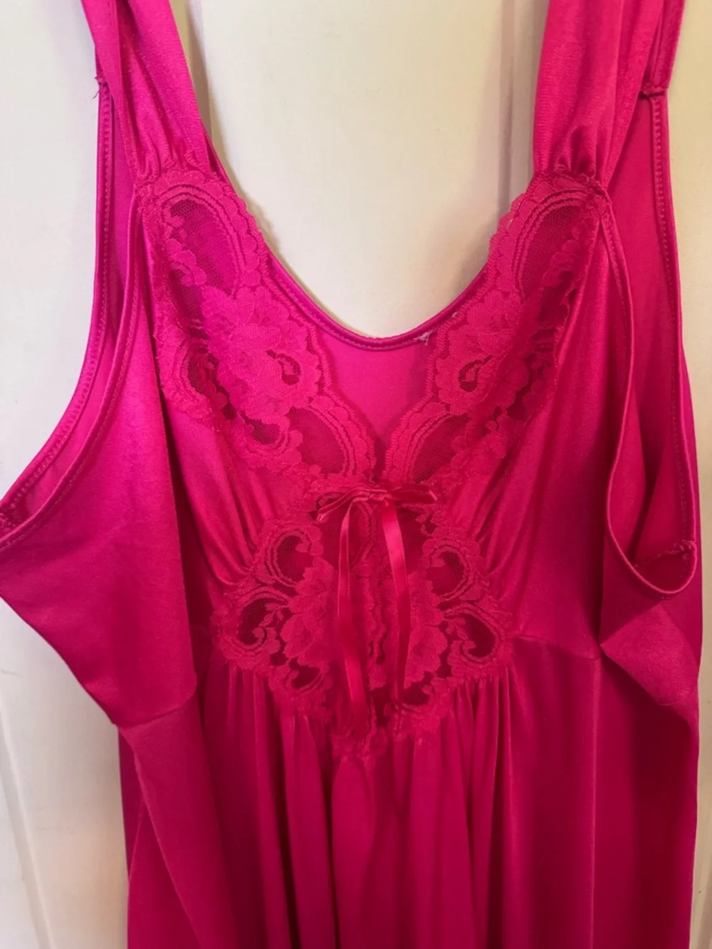 Vintage Full Length Slip Nightgown Elegant Lace Detail Romantic Lingerie - Picture 5 of 6